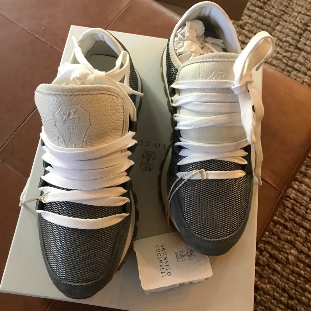 Shiny Techno Net Runner